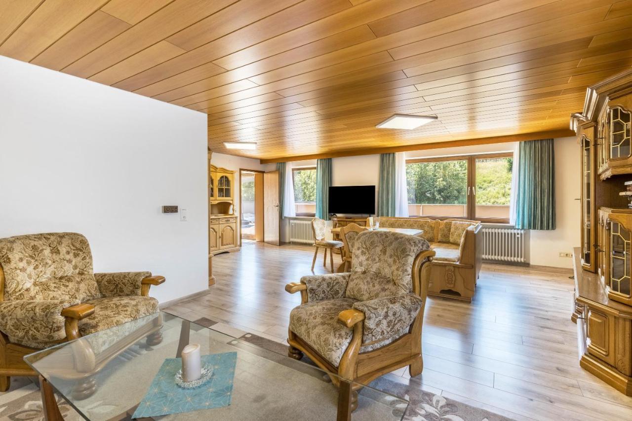 B463 Penthouse Apartman Albstadt Kültér fotó